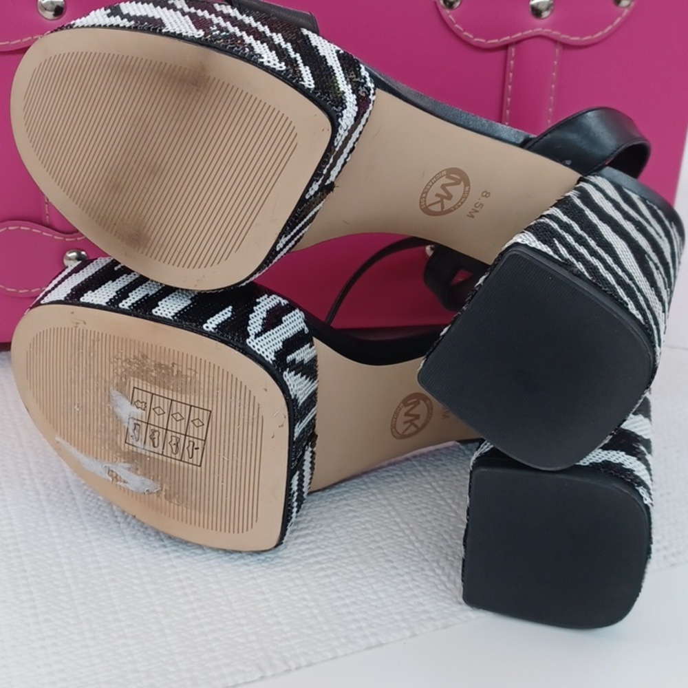 Michael Kors Ashton Zebra Platform Heel NWOB - Picture 9 of 11